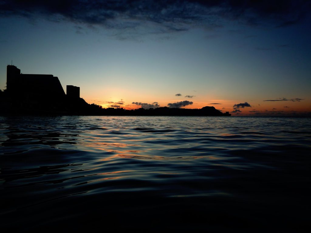 NAT85_beachsanset_TP_V